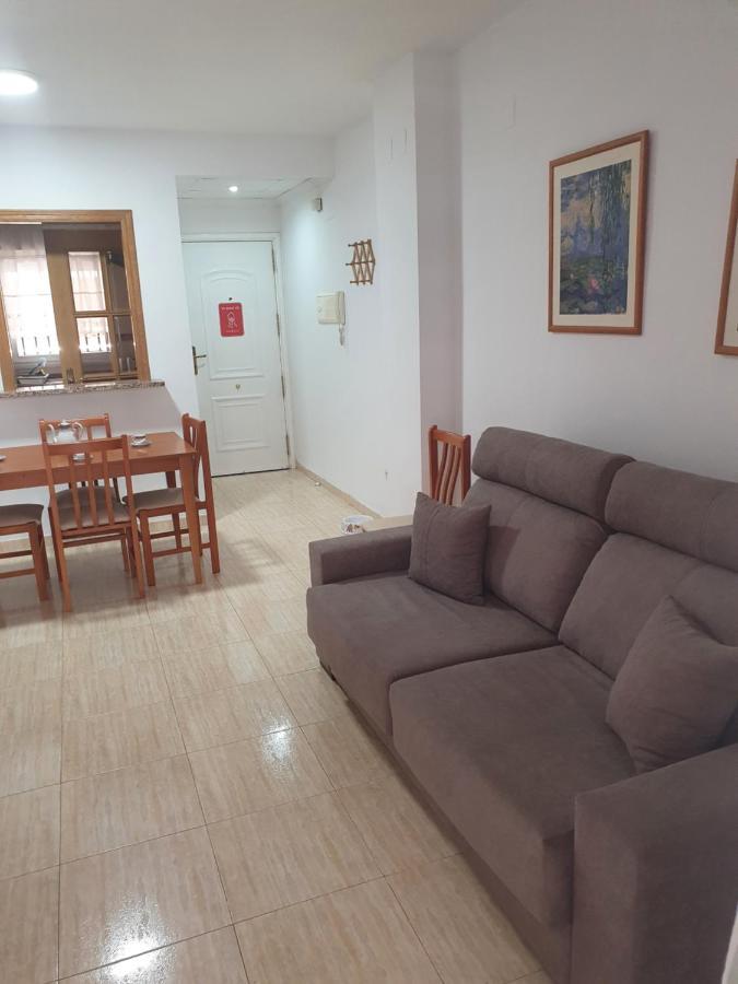 Schoene Ferienwohnung Ca. 350M Vom Strand Entfernt Oropesa del Mar Exterior photo